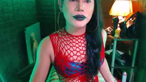 queen norelle online show from March 12, 2026, 3:51 pm