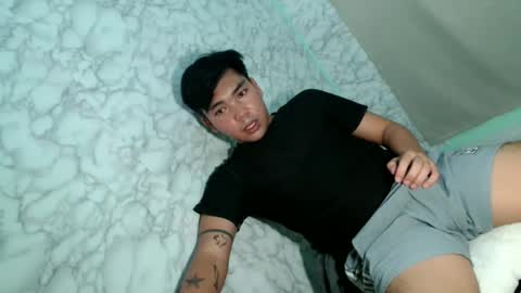 Snapshot of urhot_kharlxoxo chatting on May 8, 2026, 5:57 am john carlo online show from May 8, 2026, 5:57 am