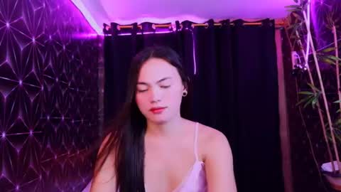 urhot_maxine online show from July 21, 2026, 1:08 am
