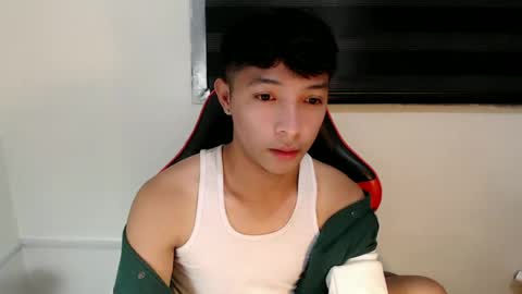 Ethan online show from June 19, 2026, 4:44 pm