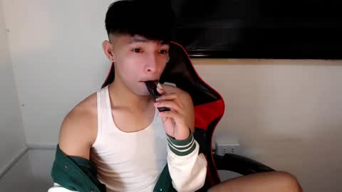 Ethan online show from July 28, 2026, 5:34 pm