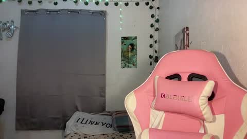 itsjayjay online show from July 3, 2026, 9:32 pm