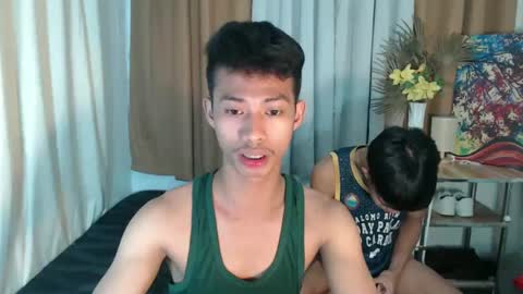 Snapshot of urhotfuckingass chatting on February 15, 2025, 8:44 am richard online show from February 15, 2025, 8:44 am