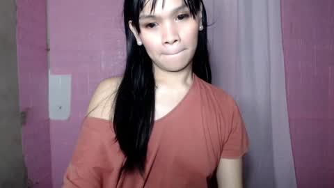 Snapshot of urhotfuckinginnocent1 chatting on July 27, 2026, 12:23 pm urhotfuckinginnocent1 online show from July 27, 2026, 12:23 pm