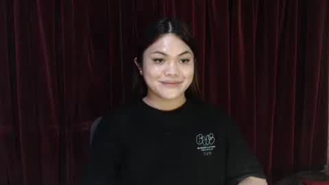 urhottie_bella online show from March 26, 2026, 12:17 am