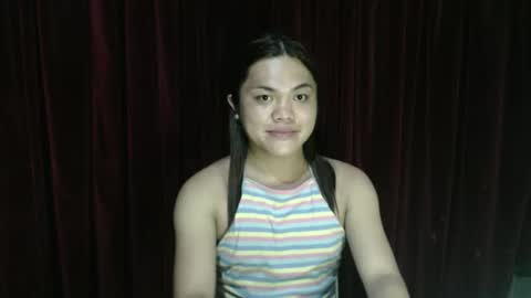 urhottie_bella online show from May 15, 2026, 7:10 pm