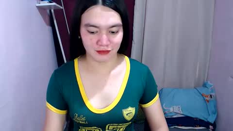 Katey online show from June 9, 2026, 3:18 am