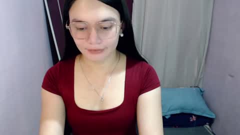 Katey online show from July 19, 2026, 6:17 am