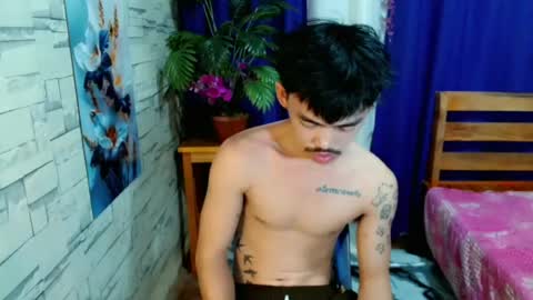 urhunky_boy online show from July 2, 2026, 10:16 pm