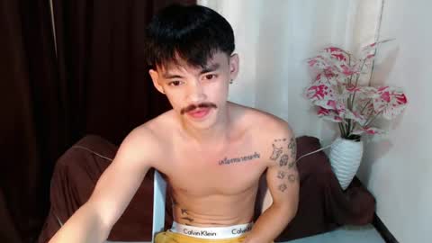 urhunky_boy online show from July 28, 2026, 10:54 am