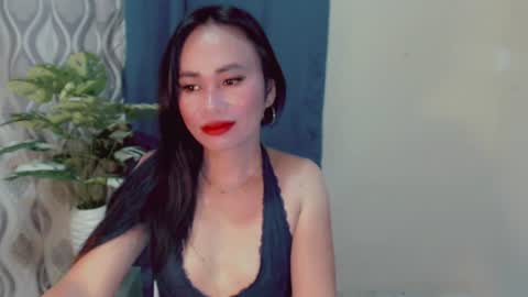urlovely_che online show from July 26, 2026, 2:35 pm