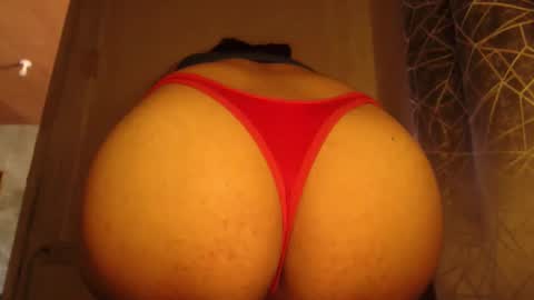 Snapshot of urlovely_hait chatting on May 12, 2026, 5:37 am Sham online show from May 12, 2026, 5:37 am