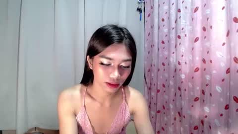 urloverjasmine_xx online show from March 15, 2026, 8:59 pm