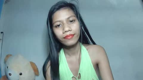 Snapshot of urmorenasexygirl4u chatting on March 12, 2026, 7:09 pm It me SHELLA online show from March 12, 2026, 7:09 pm