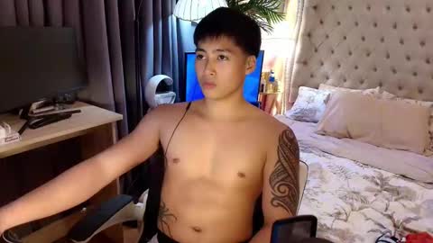 Snapshot of urnatty_guy chatting on June 2, 2026, 4:53 pm ander online show from June 2, 2026, 4:53 pm