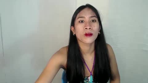 Snapshot of urnaughty_navea18 chatting on March 3, 2025, 7:54 am Navea online show from March 3, 2025, 7:54 am