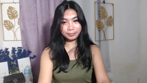 urpinay_sandra69 online show from April 3, 2026, 3:10 pm