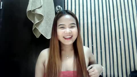 urpinaycutie online show from January 24, 2025, 1:14 pm