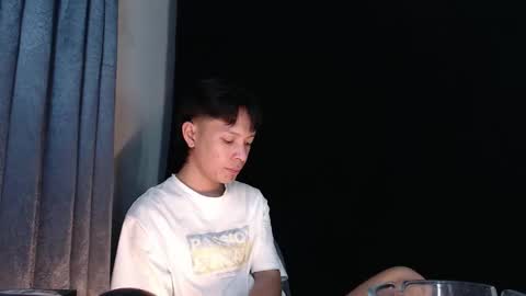 Snapshot of urpinoyasianx chatting on September 15, 2025, 7:03 pm Mel online show from September 15, 2025, 7:03 pm