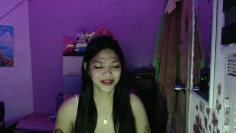 Snapshot of urpreciouspinayxxx chatting on October 26, 2025, 12:16 am hi im kim online show from October 26, 2025, 12:16 am