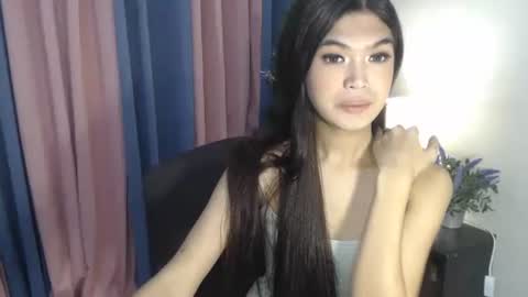 HI IM SHINE  online show from October 7, 2025, 1:58 am