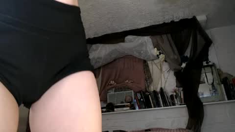 Maxi Mills . My Orgasm is in your hands Private is Open online show from July 4, 2026, 1:12 am