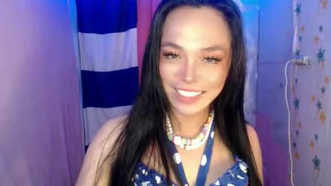 Snapshot of ursexy_debra chatting on May 4, 2026, 6:31 am TYRA online show from May 4, 2026, 6:31 am
