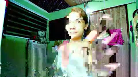 Snapshot of ursexymayhem1 chatting on February 22, 2026, 11:36 pm Ursexymayhem online show from February 22, 2026, 11:36 pm