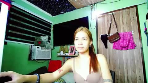 Snapshot of ursexymayhem1 chatting on February 27, 2026, 7:41 am Ursexymayhem online show from February 27, 2026, 7:41 am