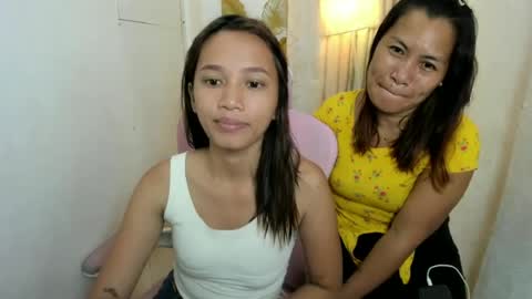 urslut_jimiely69 online show from July 8, 2026, 4:17 am