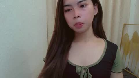 Snapshot of urslutty_jasmine chatting on May 27, 2026, 1:57 am jasmine online show from May 27, 2026, 1:57 am