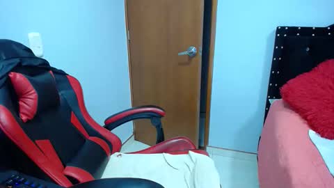 Eveling Blanco  online show from March 21, 2026, 1:10 am