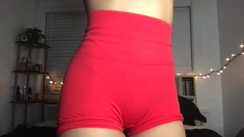 Lily online show from November 7, 2025, 1:49 am