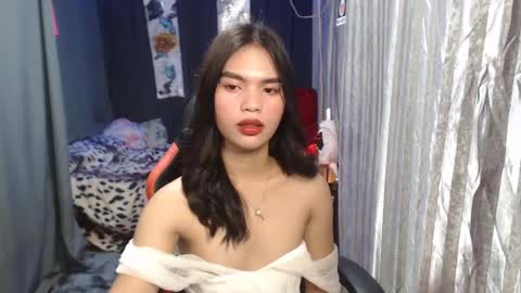 Snapshot of urtereshameow chatting on February 18, 2025, 3:10 pm urtereshameow online show from February 18, 2025, 3:10 pm