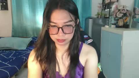Snapshot of urwetasianprincessxx chatting on May 20, 2026, 6:08 am Ashley Kate Mateo Gray online show from May 20, 2026, 6:08 am