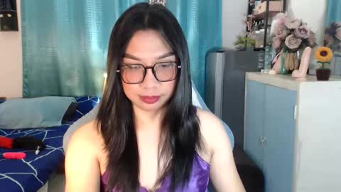 Ashley Kate Mateo Gray online show from June 10, 2026, 6:45 am