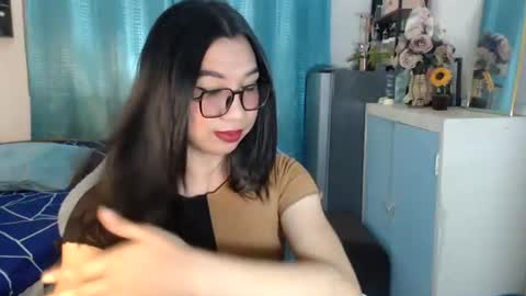 Ashley Kate Mateo Gray online show from June 21, 2026, 9:34 am