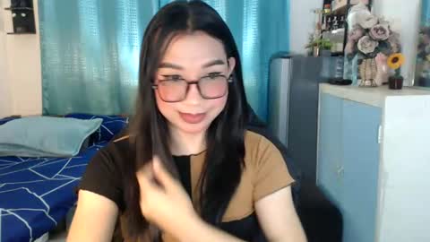 Ashley Kate Mateo Gray online show from July 9, 2026, 4:49 am
