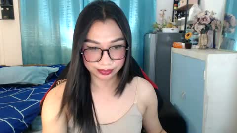 Ashley Kate Mateo Gray online show from July 14, 2026, 10:21 am