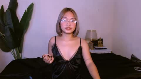 Urwildest farrah online show from May 2, 2026, 1:49 pm