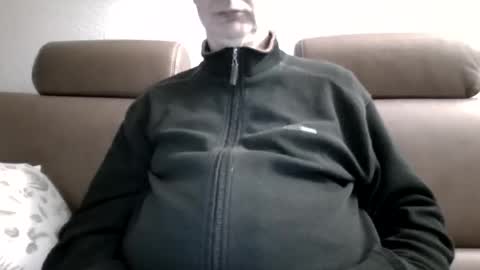 use2020 online show from October 18, 2025, 7:47 pm