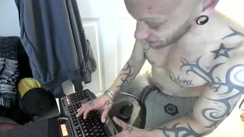 BamBam online show from December 7, 2024, 7:05 am