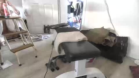 BamBam online show from February 2, 2025, 9:51 am