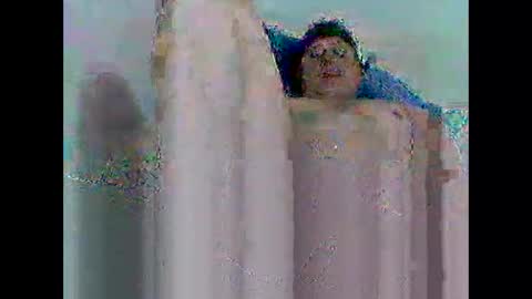 Snapshot of usebothmyholes2 chatting on March 9, 2026, 7:07 pm usebothmyholes2 online show from March 9, 2026, 7:07 pm