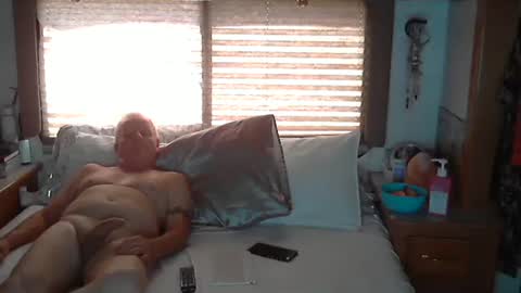 Snapshot of usednotbroken1 chatting on May 31, 2026, 5:53 pm usednotbroken1 online show from May 31, 2026, 5:53 pm