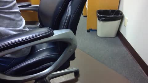 Snapshot of useemie chatting on December 31, 2024, 7:18 pm useemie online show from December 31, 2024, 7:18 pm