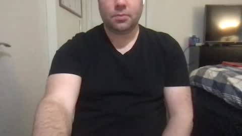 Snapshot of usguy886 chatting on February 17, 2026, 2:57 pm usguy online show from February 17, 2026, 2:57 pm