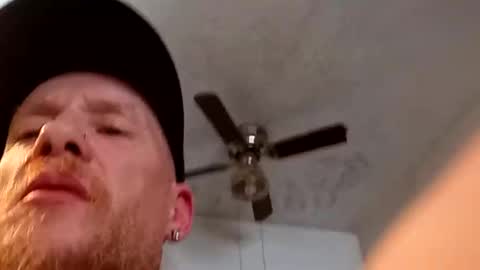 ushavingfun69 online show from April 14, 2026, 3:34 am