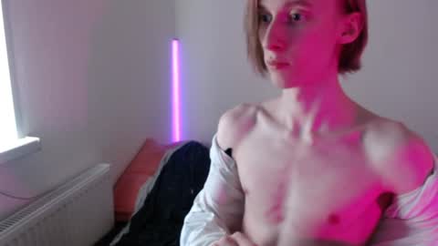 Excuse me online show from February 4, 2025, 8:02 am