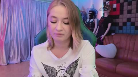 Leila online show from December 10, 2024, 6:01 am